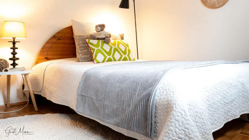 Immobilienmakler Bochum Gerdt Menne MehrFamilienHaus kaufen in Bochum Wattenscheid hier 5a Ansicht KinderZimmer